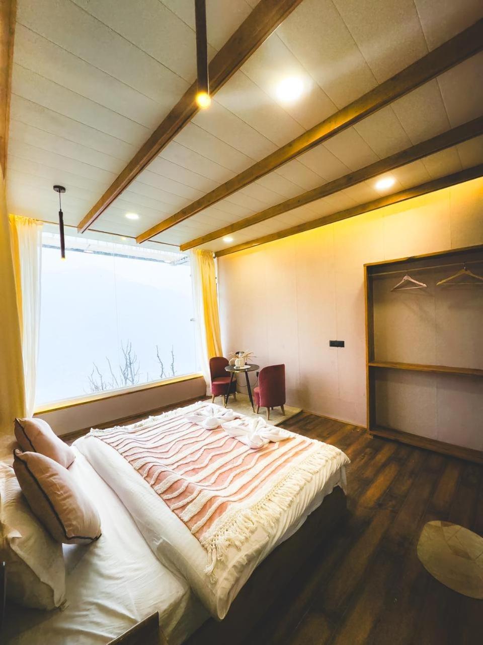 Infinity Sky Glamps Hotel Manali  Exterior photo